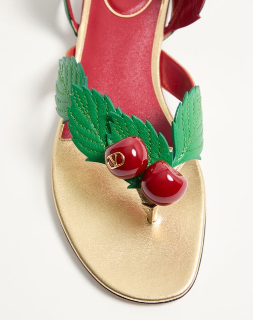 Valentino Garavani - Cherryfic Thong Sandal In Laminated Nappa And Kidskin - Antique Brass/multicolor - Woman - Sandals